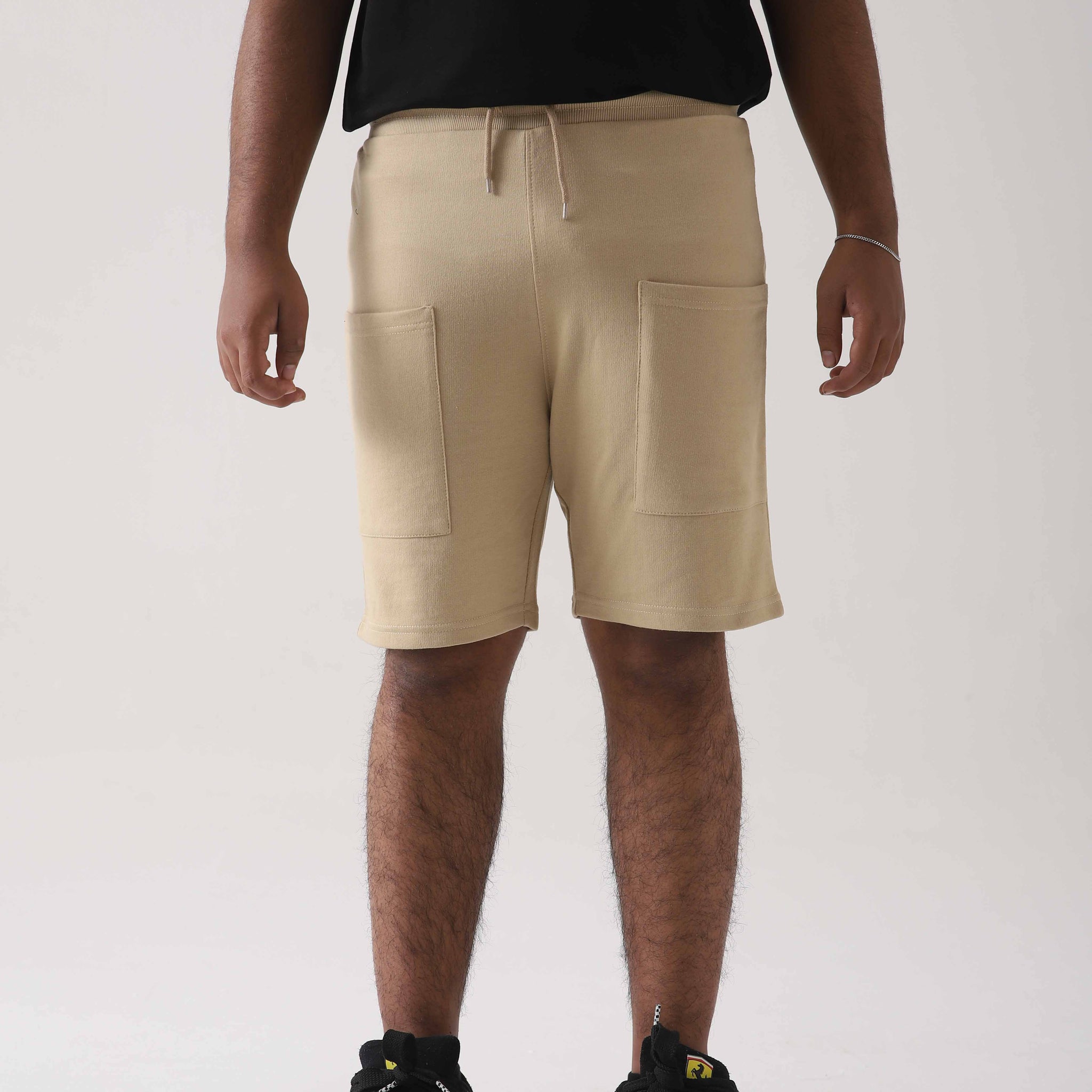 MINIMALIST POCKET SHORTS