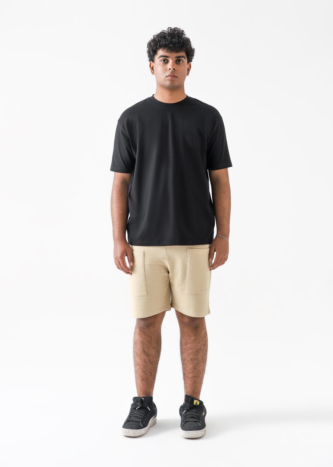 Zattitudeclothing oversize tshirt Essential Oversized Drop Shoulder Tee – Black