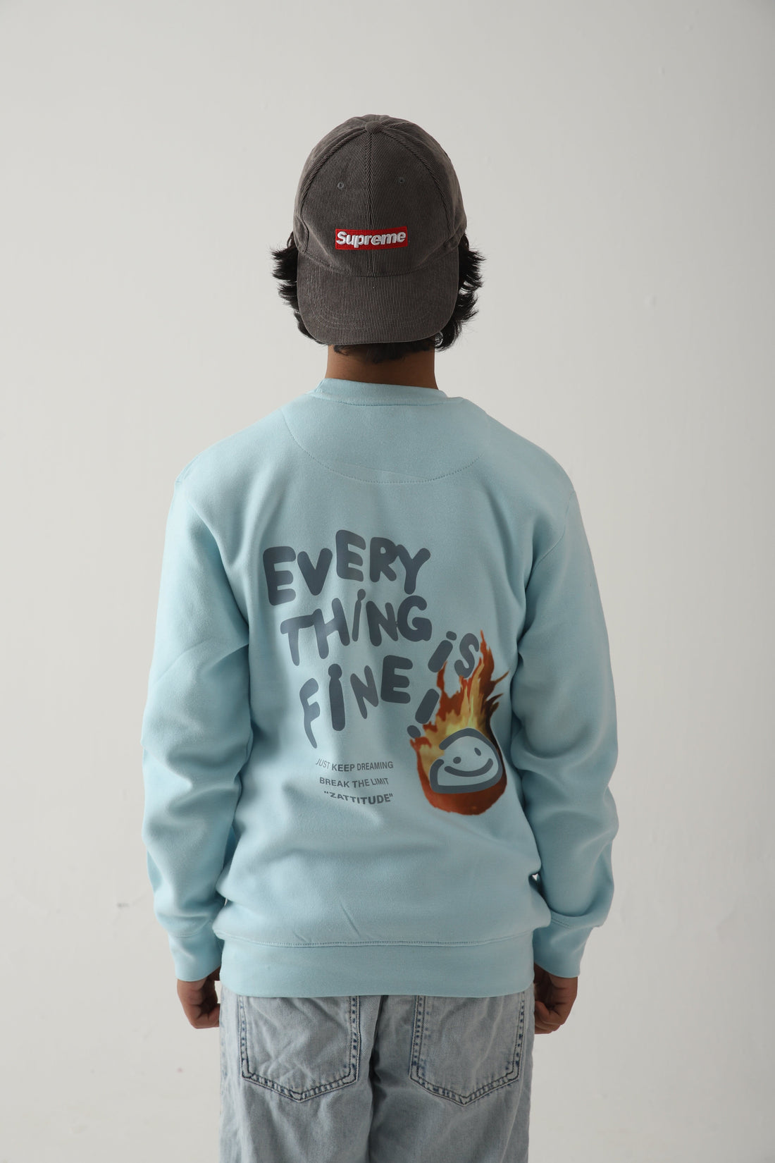 Zattitudeclothing sweatshirt Everything’s Fine | RELAX FIT